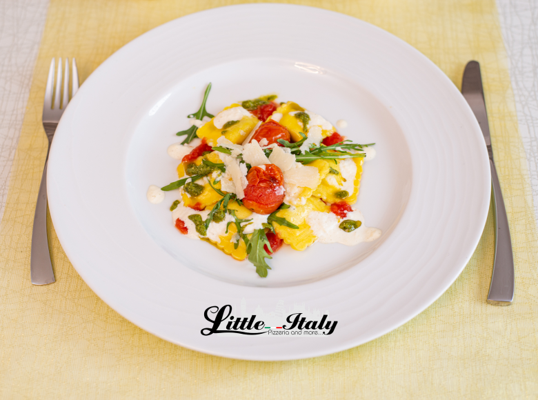 Little Italy Ostermenü 2021 - Teigtaschen mit Spinat